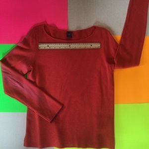 Gap red sweater, ladies size M.